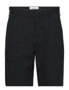 Linton Pleat Short Seersucker Black Wax London Black