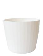 Berta - Flowerpot SMALLrevolution White