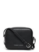 Tjw Ess Must Camera Bag Tommy Hilfiger Black