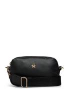 Poppy Reform Camera Bag Tommy Hilfiger Black