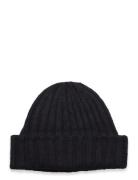 Soft Ribbed Beanie Weekday Black