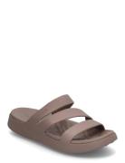 Getaway Strappy Crocs Brown