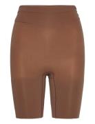 Everyday Seamless Shaping High-Waisted Short Spanx Brown