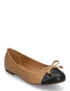 Biaceline Ballerina Toecap Faux Leather Bianco Brown