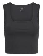 Edge Crop Top Casall Black