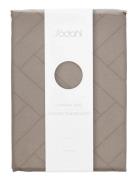 Dug 140X270 Tiles Damask Taupe Södahl Beige