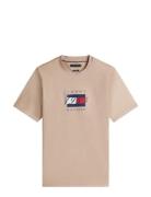 Linear Flag Graphic Tee Tommy Hilfiger Beige