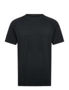 Hmlhiit Seamless T-Shirt S/S Hummel Black