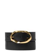 Alicia Saddler Black