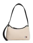 Tjw Cool Sherpa Shoulder Bag Tommy Hilfiger Cream