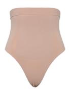 Extra Firm Seamless Thong Calvin Klein Beige