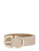 Th Feminine Oval 2.5 Tommy Hilfiger Beige