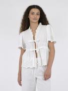 Neo Noir Satsi Embroidery Blouse Kvinde White Kortærmede Bluser Str 40...