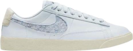 Nike Blazer Low SE Sneakers Kvinde Blå Sneakers Str 37.5 - hos Magasin