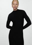 MANGO Perkinsneck Ribbed Dress Kvinde Black Midi Kjoler Str XL - hos M...