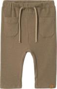 Lil' Atelier Nbmhalli Nreg Pant LIL Str 68 - Sepia Tint Bukser hos Mag...