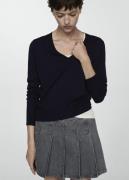 MANGO Fineknit V-neck Sweater Kvinde Navy Sweaters Str XL - hos Magasi...