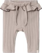 Lil' Atelier Nbfnara Nreg Pant LIL Str 68 - Etherea Bukser hos Magasin