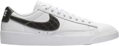 Nike Blazer LOW W Kvinde White/black Sneakers Str 43 - Læder hos Magas...