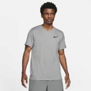 Nike Pro Dri Fit Traenings T Shirt S - T-shirts Polyester hos Magasin