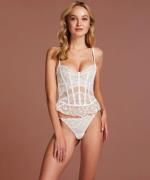 Hunkemöller Cesca String tr G-strenge Str XL - hos Magasin