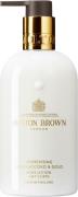 Molton Brown Mesmerising Oudh Accord & Gold Body Lotion 300 ml - Creme...