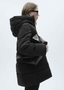 MANGO Hood Quilted Coat Kvinde Black Vinterjakker Str S - hos Magasin