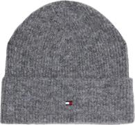 Tommy Hilfiger Essential Flag Fuzzy Beanie ONE SIZE - Huer hos Magasin