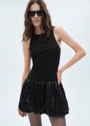 MANGO Dress. - Xnuba Kvinde Black Korte Kjoler Str M - hos Magasin