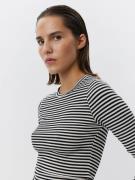 Sofie Schnoor Tshirt Long Sleeve Kvinde Black Striped Langærmede T-shi...