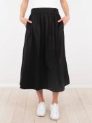 Neo Noir Yara Poplin Skirt Kvinde Black Midi Nederdele Str 40 - hos Ma...