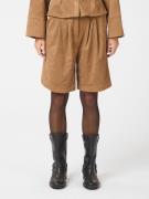 Neo Noir Nika Faux Suede Bermuda Shorts Kvinde Cognac Bermudashorts St...