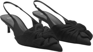 MANGO Shoes. - Nudo Kvinde Black Slingbacks Str 40 - hos Magasin