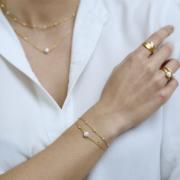 ByBiehl Scarlett Bracelet - Perlearmbånd hos Magasin