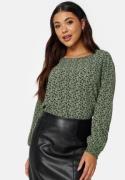 ONLY Vic L/S Top Hedge green AOP Vica 40