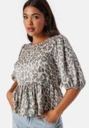 BUBBLEROOM Round Neck Puff Sleeve Blouse  Leopard M