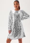 YAS Yaschekka Ls Dress Silver/W Sequins M