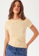 TOMMY JEANS Tjw Slim Essential Rib Ss  ZGA Custard Cream XL