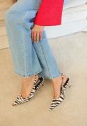 Steve Madden Kari Slingback Zebra 38
