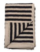 Raita Towel - 50X100 Cm Home Textiles Bathroom Textiles Towels Beige O...