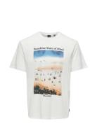 Onskolton Reg Beach Photoprint Ss Tee Tops T-Kortærmet Skjorte White O...