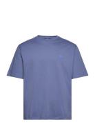 Hale Logo Patch T-Shirt Designers T-Kortærmet Skjorte Blue J. Lindeber...