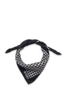 H-Pocket Sq45X45-223 Accessories Scarves Lightweight Scarves Black BOS...