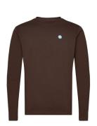 Viggo Badge Long Sleeve - Regenerat Tops T-Langærmet Skjorte Brown Kno...