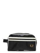 Coated Polyester Wash Bag Toilettaske Black Fred Perry