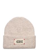 Unravel Classic Beanie Accessories Headwear Beanies Cream Upfront