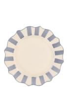 Lilac Scalloped Breakfast Plate Home Tableware Plates Small Plates Pur...