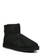 M Classic Mini Shoes Boots Winter Boots Black UGG