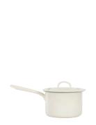 Pot With Long Handle And Lid, 2,3L Home Kitchen Pots & Pans Saucepans ...