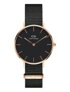 Petite 32 Cornwall Rg Black Accessories Watches Analog Watches Black D...